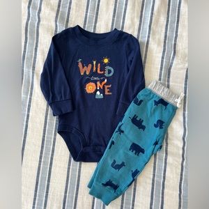 Carter’s matching animal set